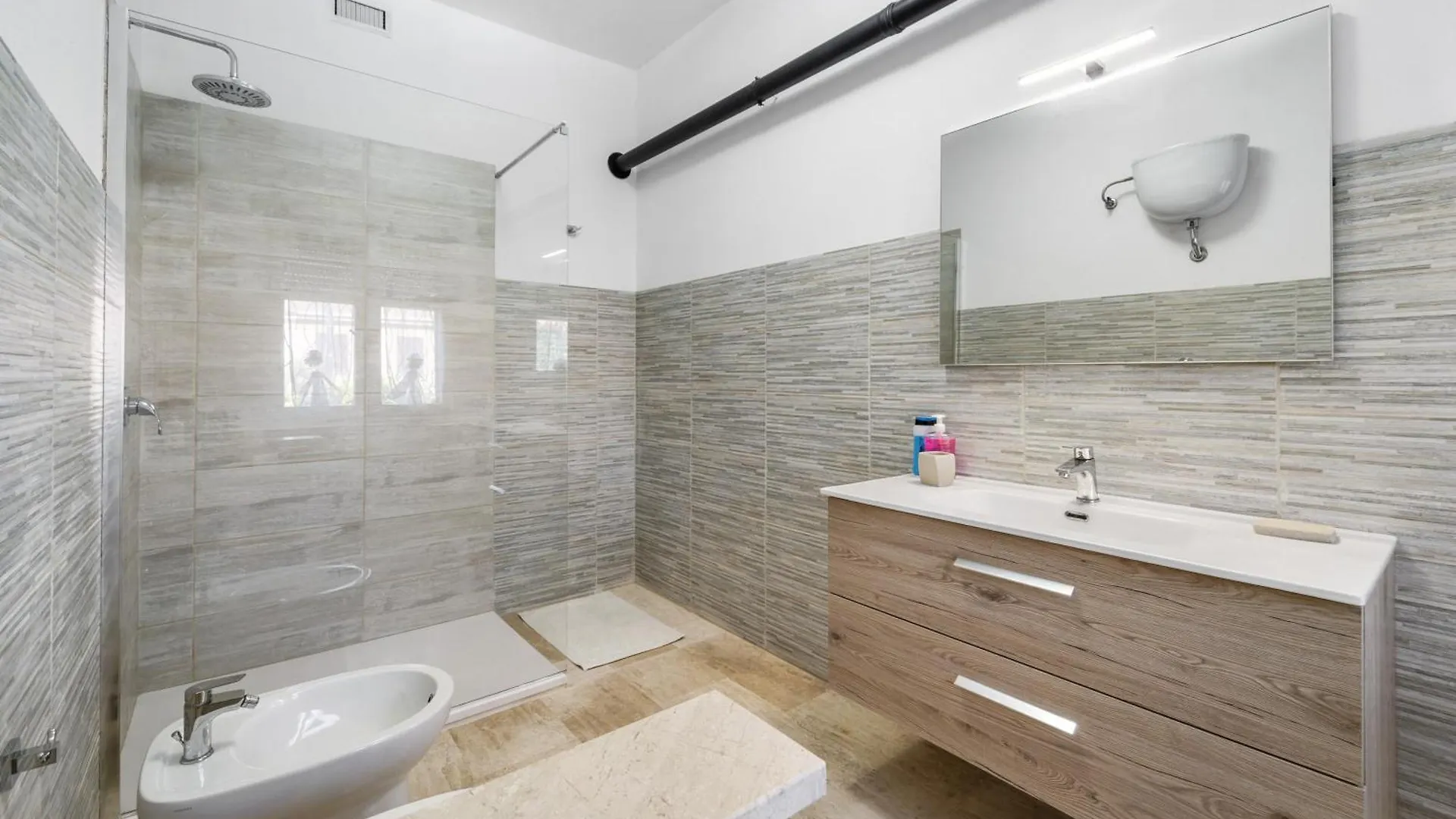 Apartament Casa Regina Bacu Abis